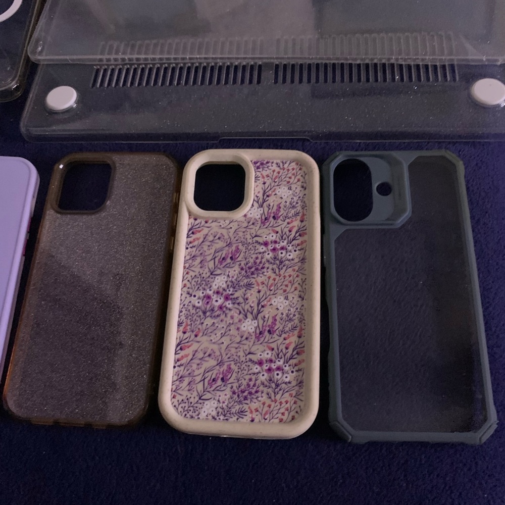NEW-Apple iPhone case lot,with 3 pop sockets,a laptop & IPad covers,23 - Picture 9 of 12